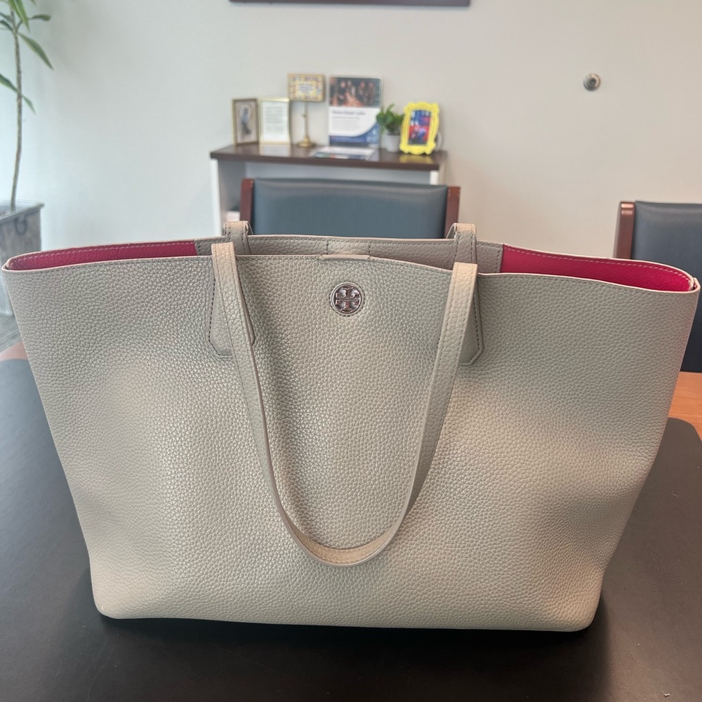 Tory Burch Perry Tote in French Gray/Peony